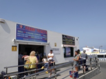 Insel Shopping: Fährzeiten und Tickets Orzola / Lanzarote nach La Graciosa