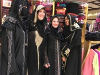 dubai-mall-burka-shopping-experience-auslandspraktikum-dubai-vereinigte-arabische-emirate-praktikum-ales-consulting-international